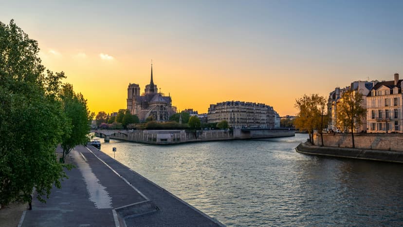 catedral-notre-dame-e-rio-seine-paris